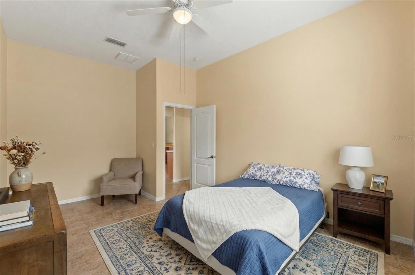 10077 HERNANDO RIDGE RD, WEEKI WACHEE, FL, 34613