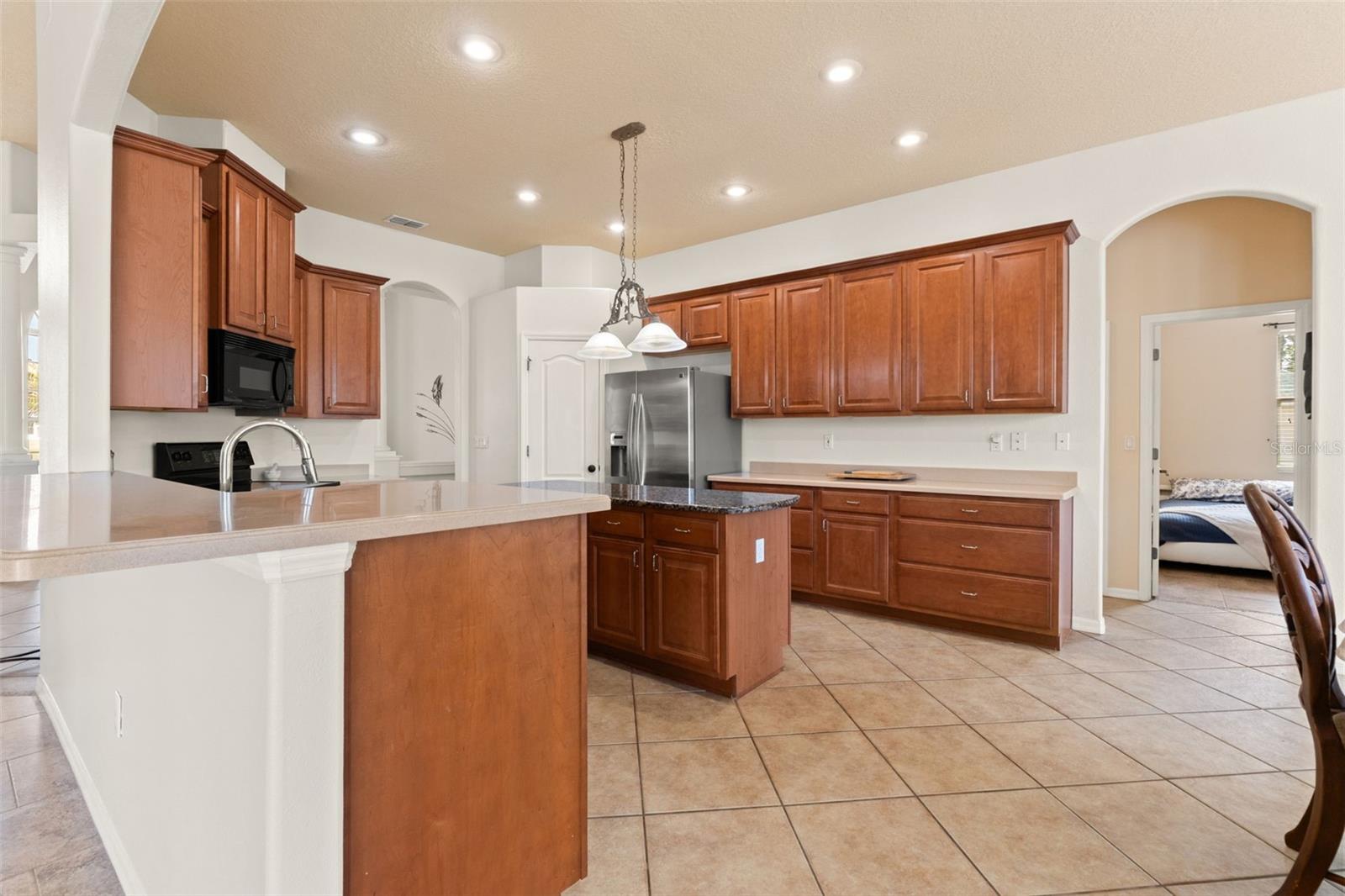 10077 HERNANDO RIDGE RD, WEEKI WACHEE, FL, 34613