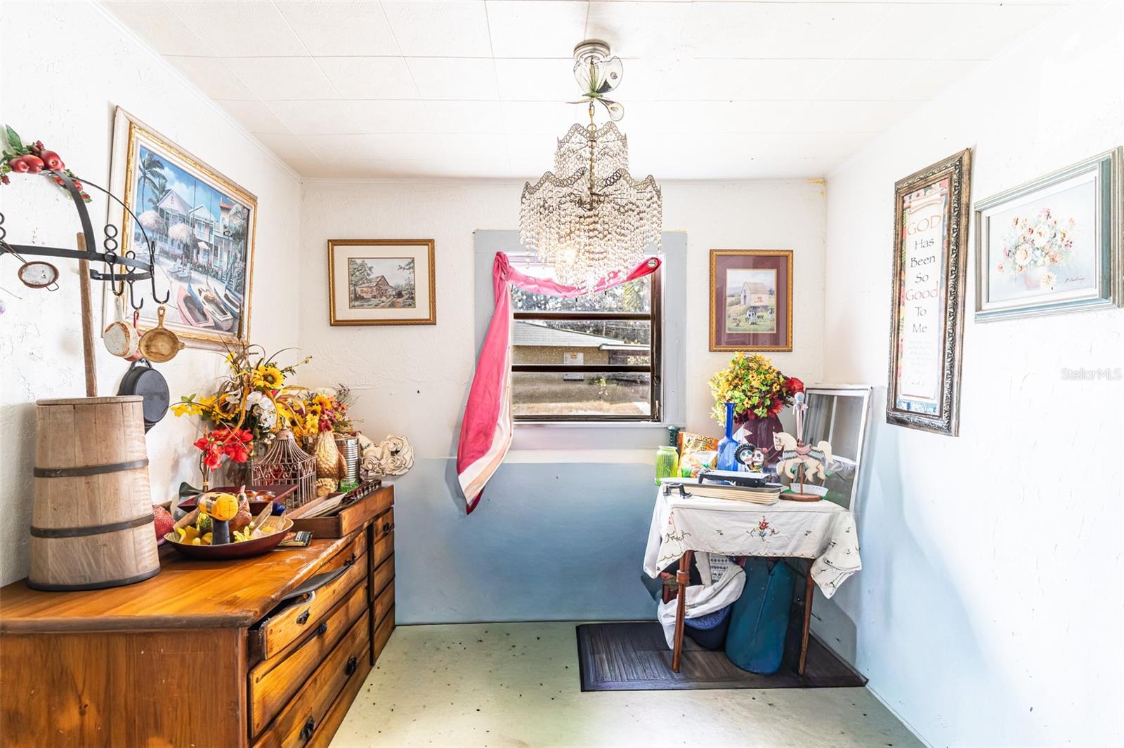 900 W PINE ST, AVON PARK, FL, 33825