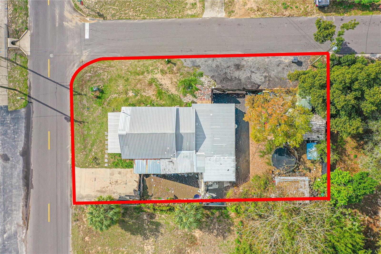 900 W PINE ST, AVON PARK, FL, 33825