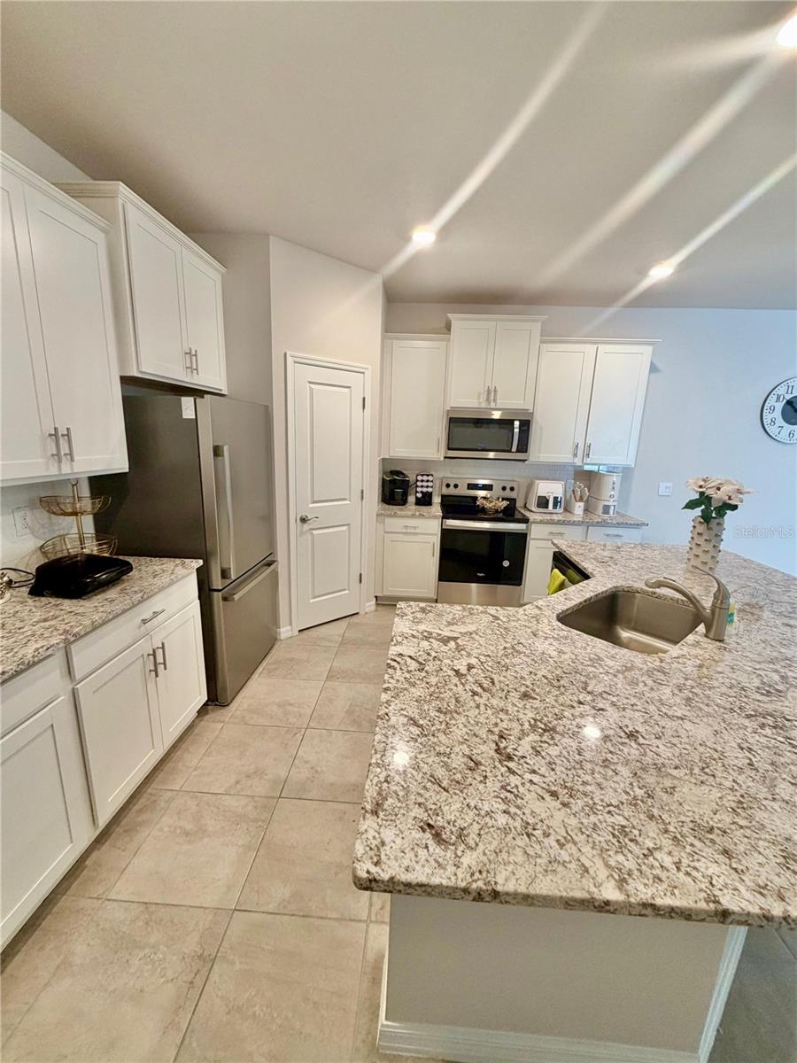 CODDINGTON PH II, BRADENTON, FL, 34212