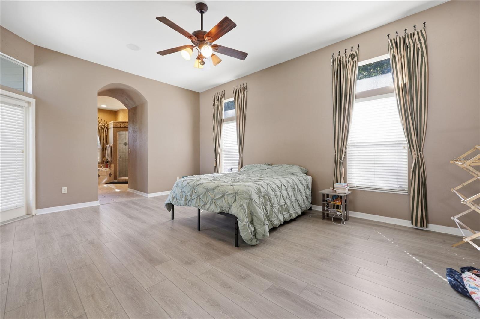 9605 SW 33RD LN, GAINESVILLE, FL, 32608