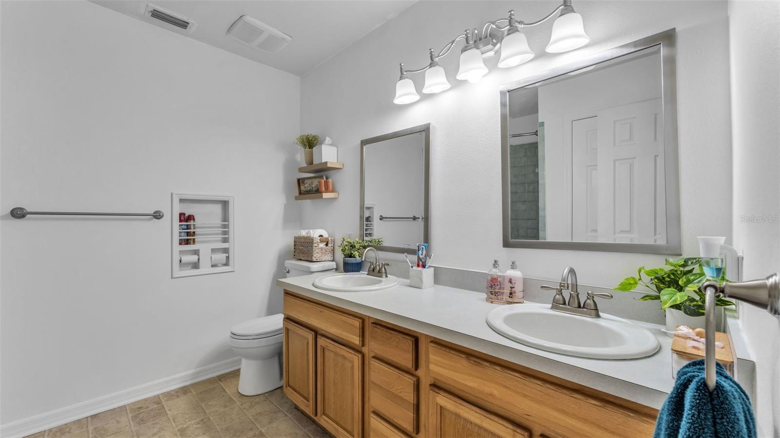 5249 NICHOLS DR W, LAKELAND, FL, 33812