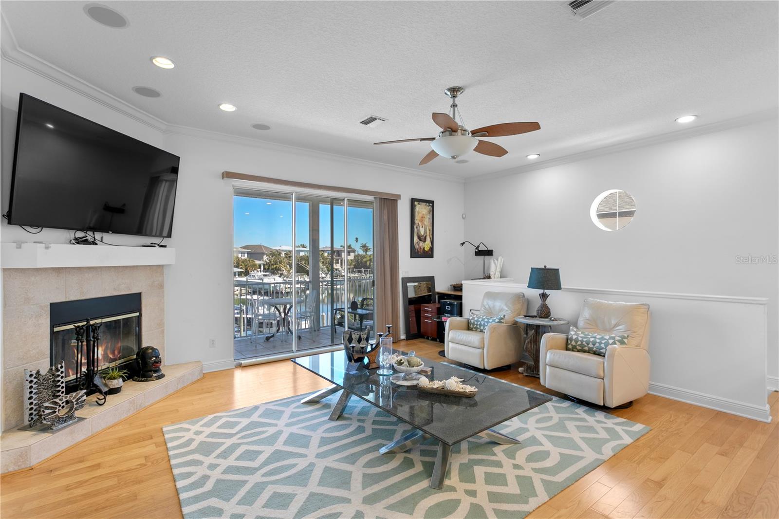 1867 BAYOU GRANDE BLVD NE, ST PETERSBURG, FL, 33703