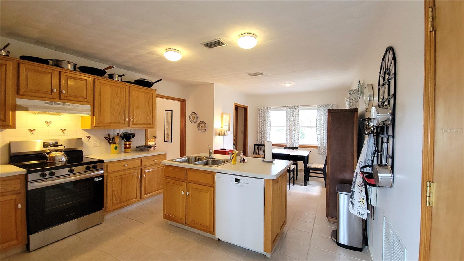 306 S KINGSBURY BLVD, DELAND, FL, 32720