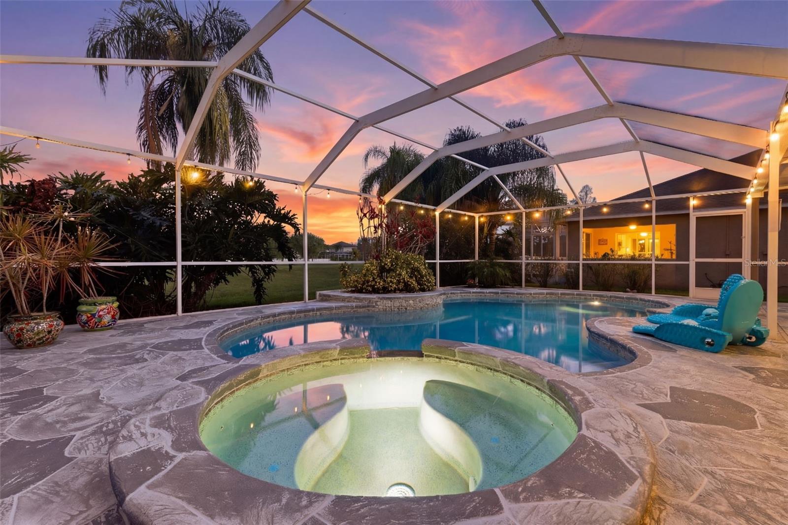 19408 SANDY SPRINGS CIR, LUTZ, FL, 33558