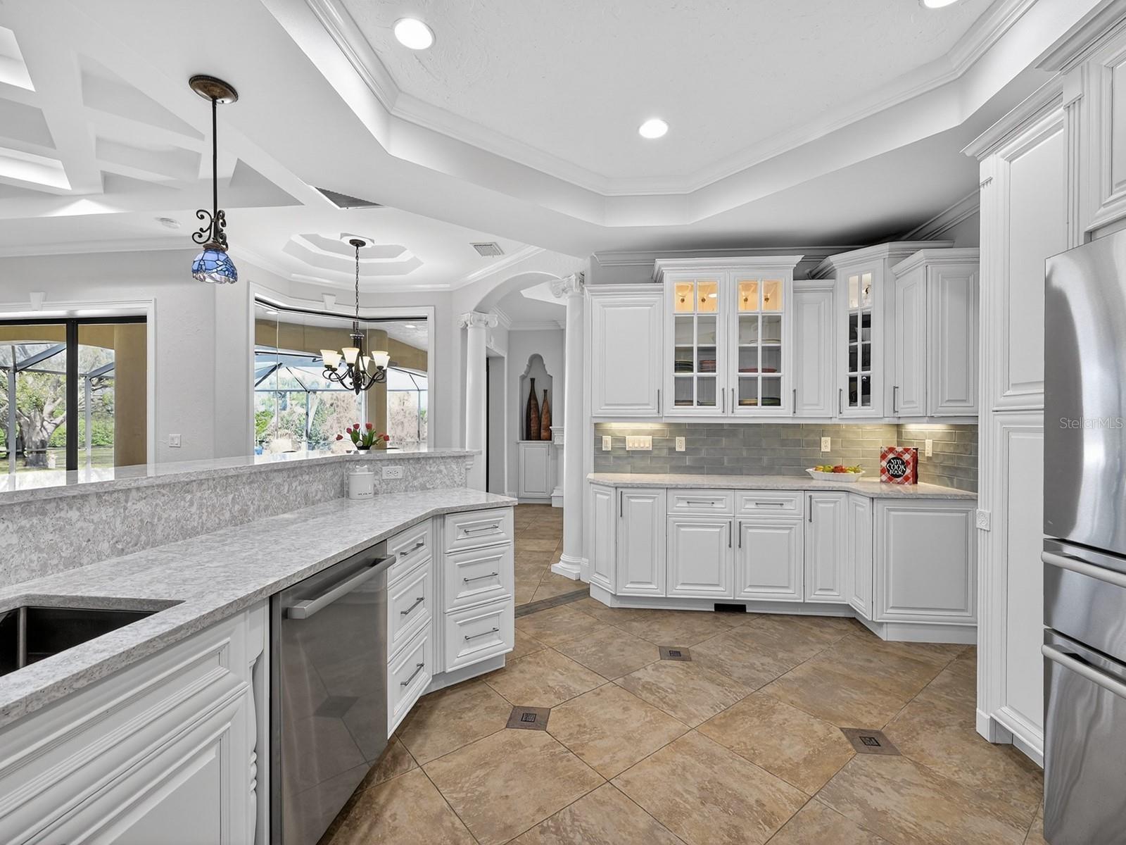 17001 DEER PRAIRIE DR, SARASOTA, FL, 34240