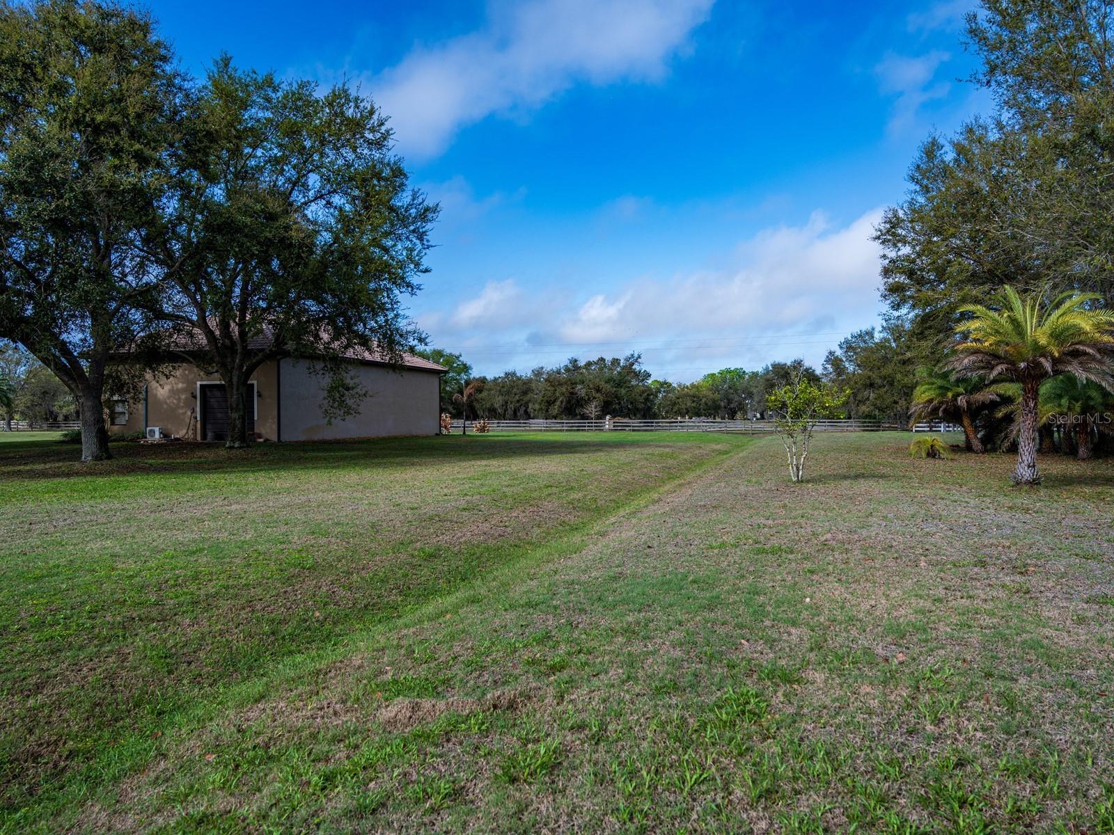17001 DEER PRAIRIE DR, SARASOTA, FL, 34240
