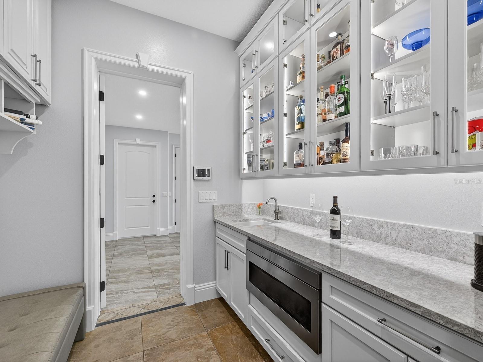 17001 DEER PRAIRIE DR, SARASOTA, FL, 34240