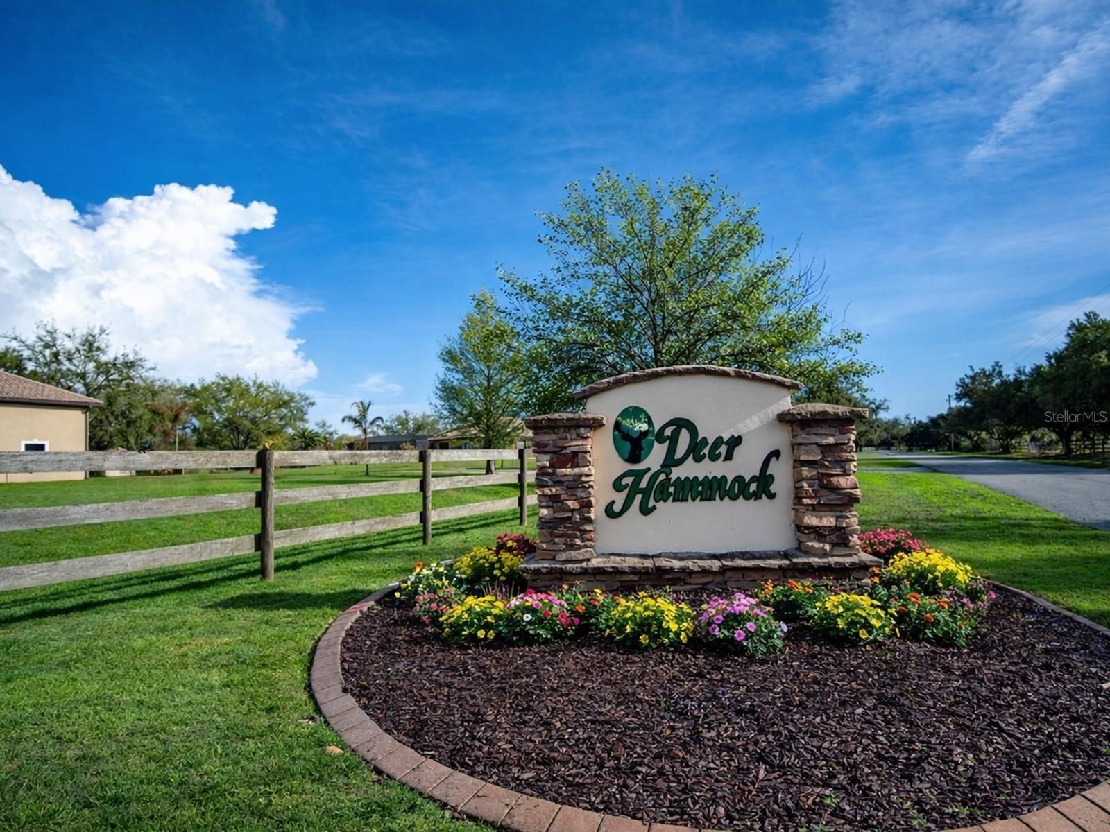 17001 DEER PRAIRIE DR, SARASOTA, FL, 34240