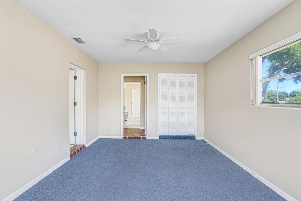 1600 PINEWOOD DR, CLEARWATER, FL, 33756