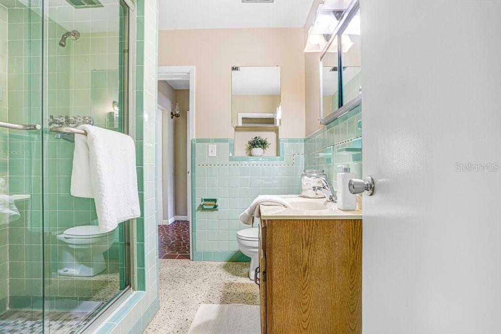 1600 PINEWOOD DR, CLEARWATER, FL, 33756