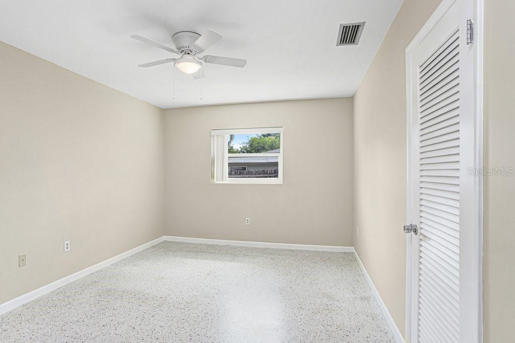 1600 PINEWOOD DR, CLEARWATER, FL, 33756