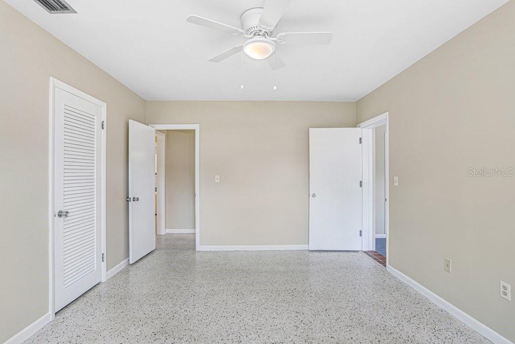 1600 PINEWOOD DR, CLEARWATER, FL, 33756