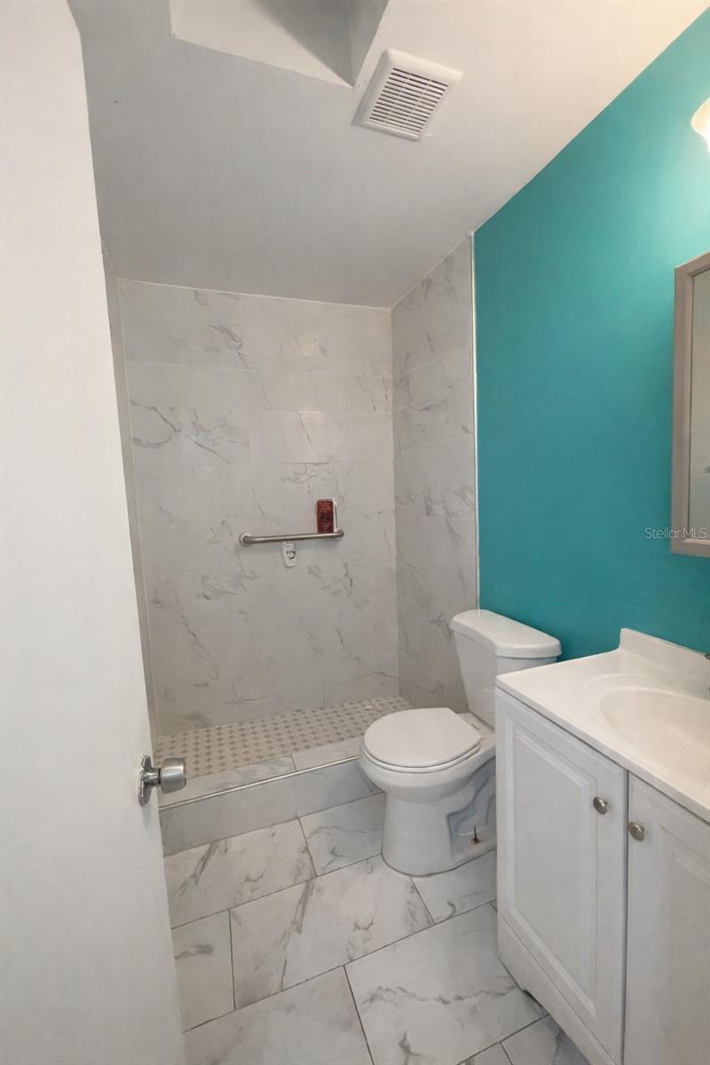 2929 W OAK RIDGE RD #E6, ORLANDO, FL, 32809