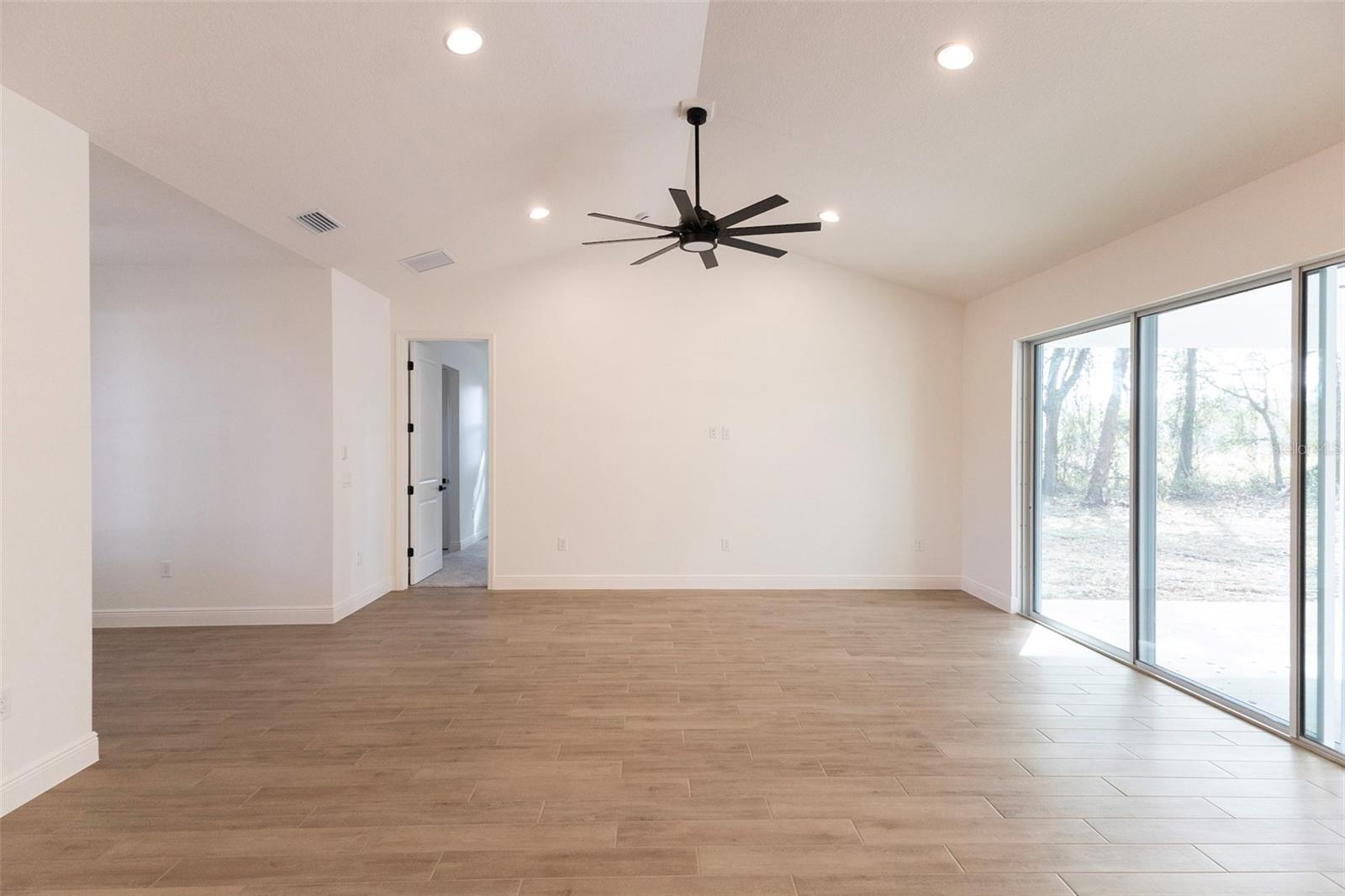 726 SLOAN'S RIDGE RD, GROVELAND, FL, 34736