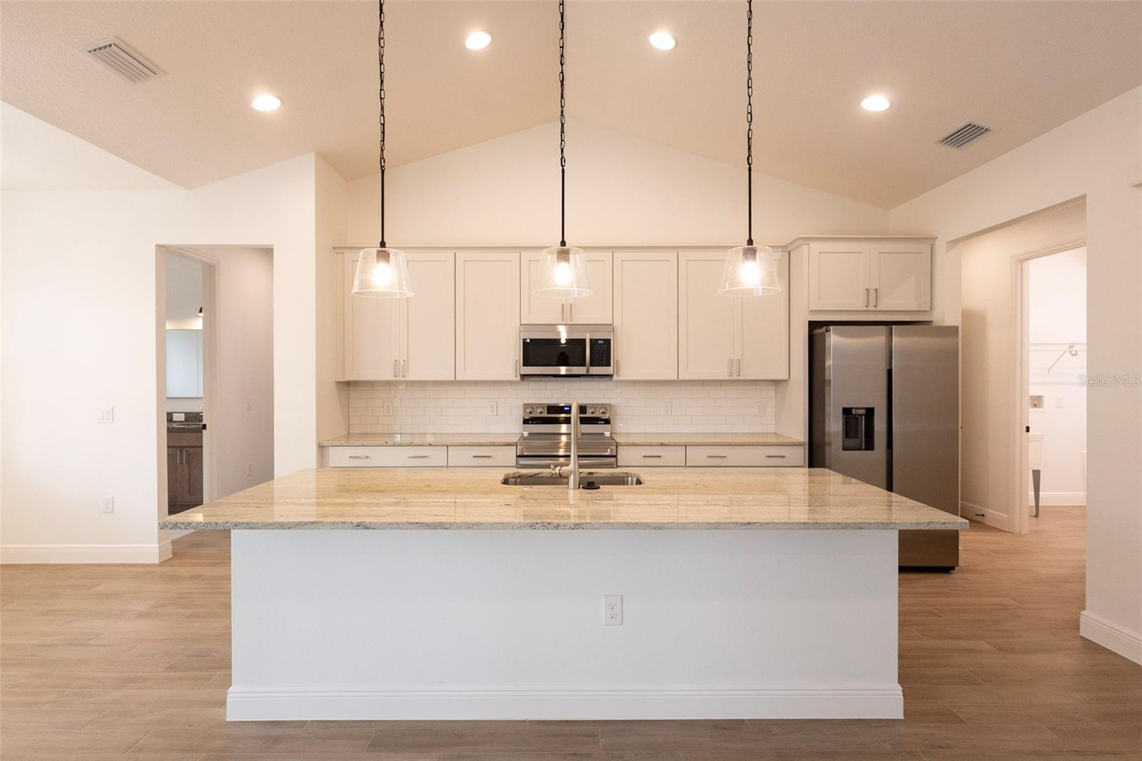 726 SLOAN'S RIDGE RD, GROVELAND, FL, 34736