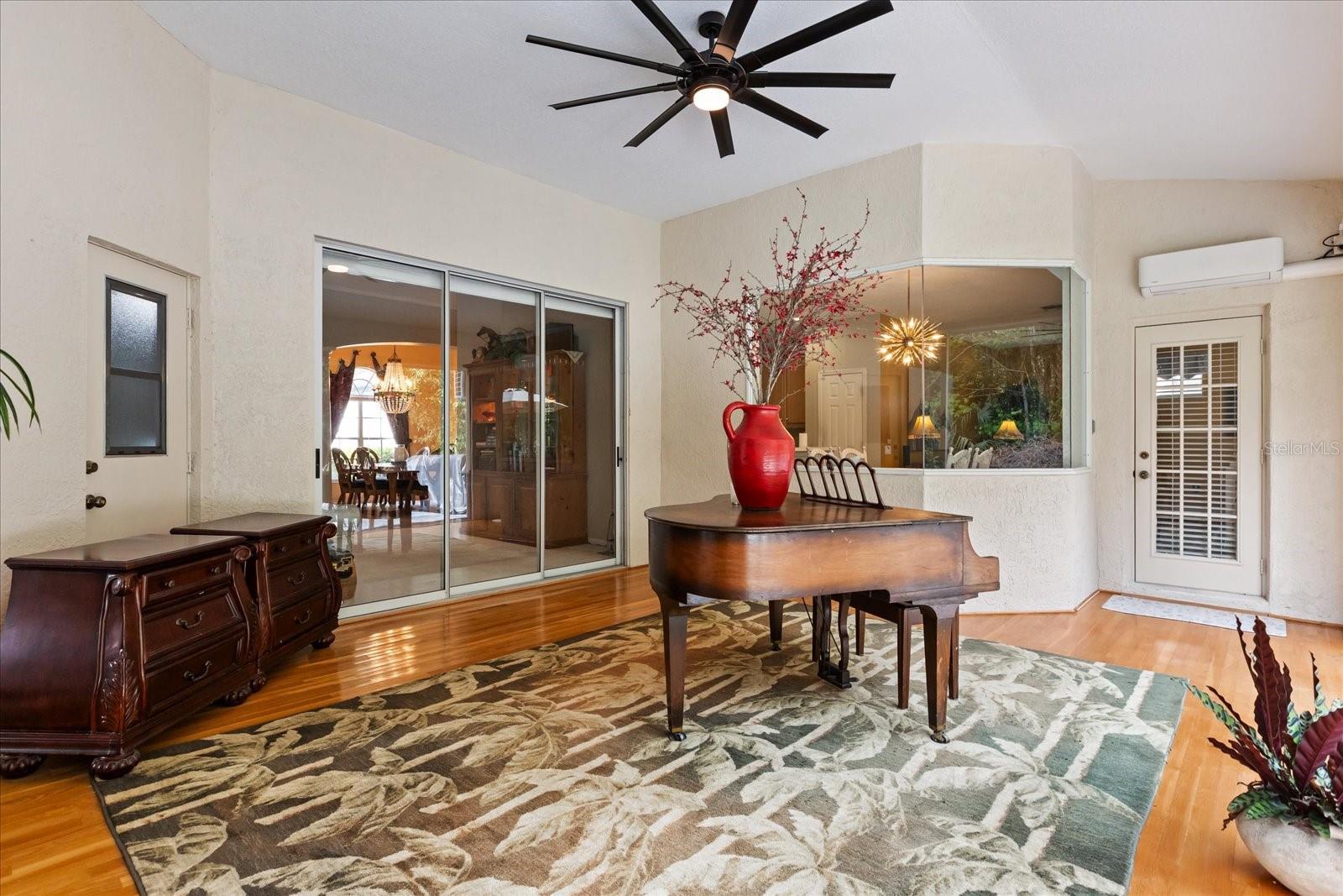 223 BLUE CREEK DR, WINTER SPRINGS, FL, 32708