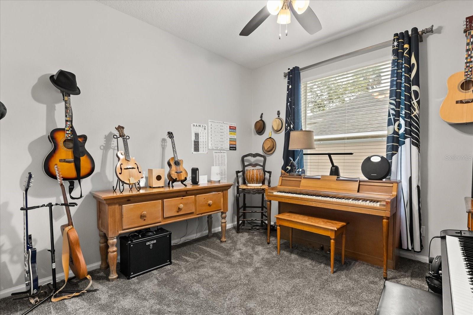 223 BLUE CREEK DR, WINTER SPRINGS, FL, 32708
