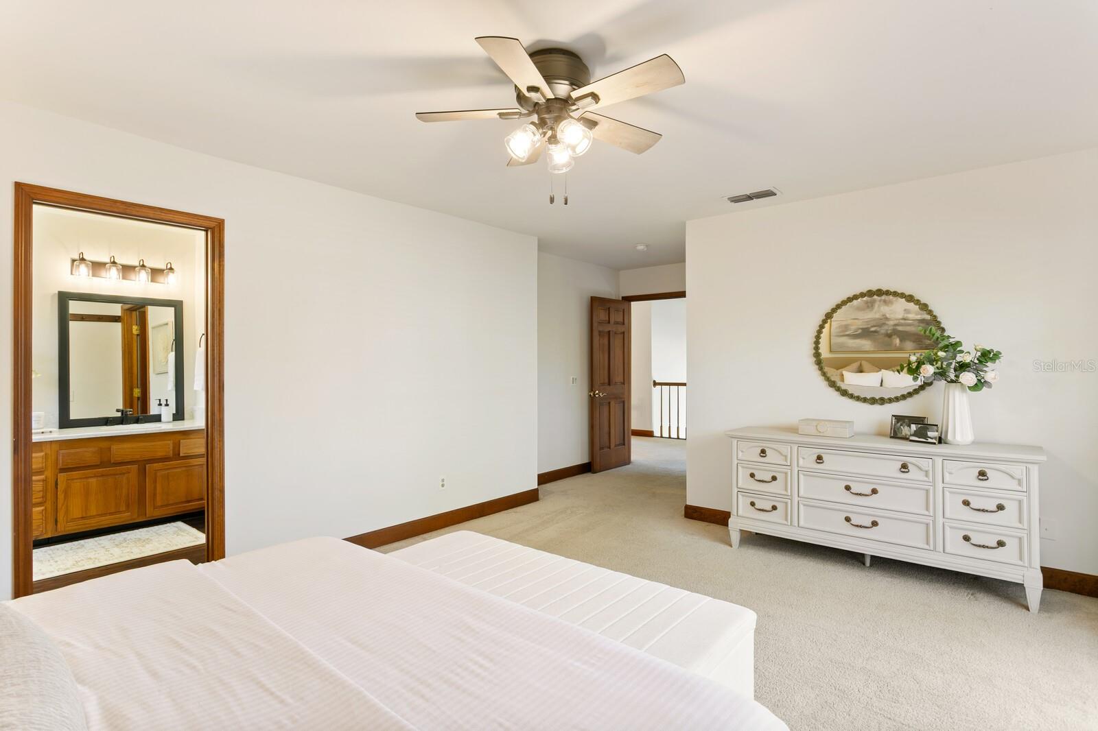 6404 JOSEPHINE ARBOR PL, TEMPLE TERRACE, FL, 33617