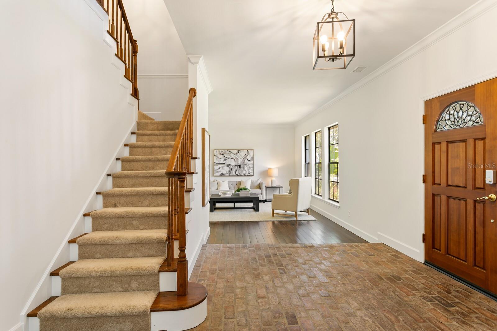 6404 JOSEPHINE ARBOR PL, TEMPLE TERRACE, FL, 33617
