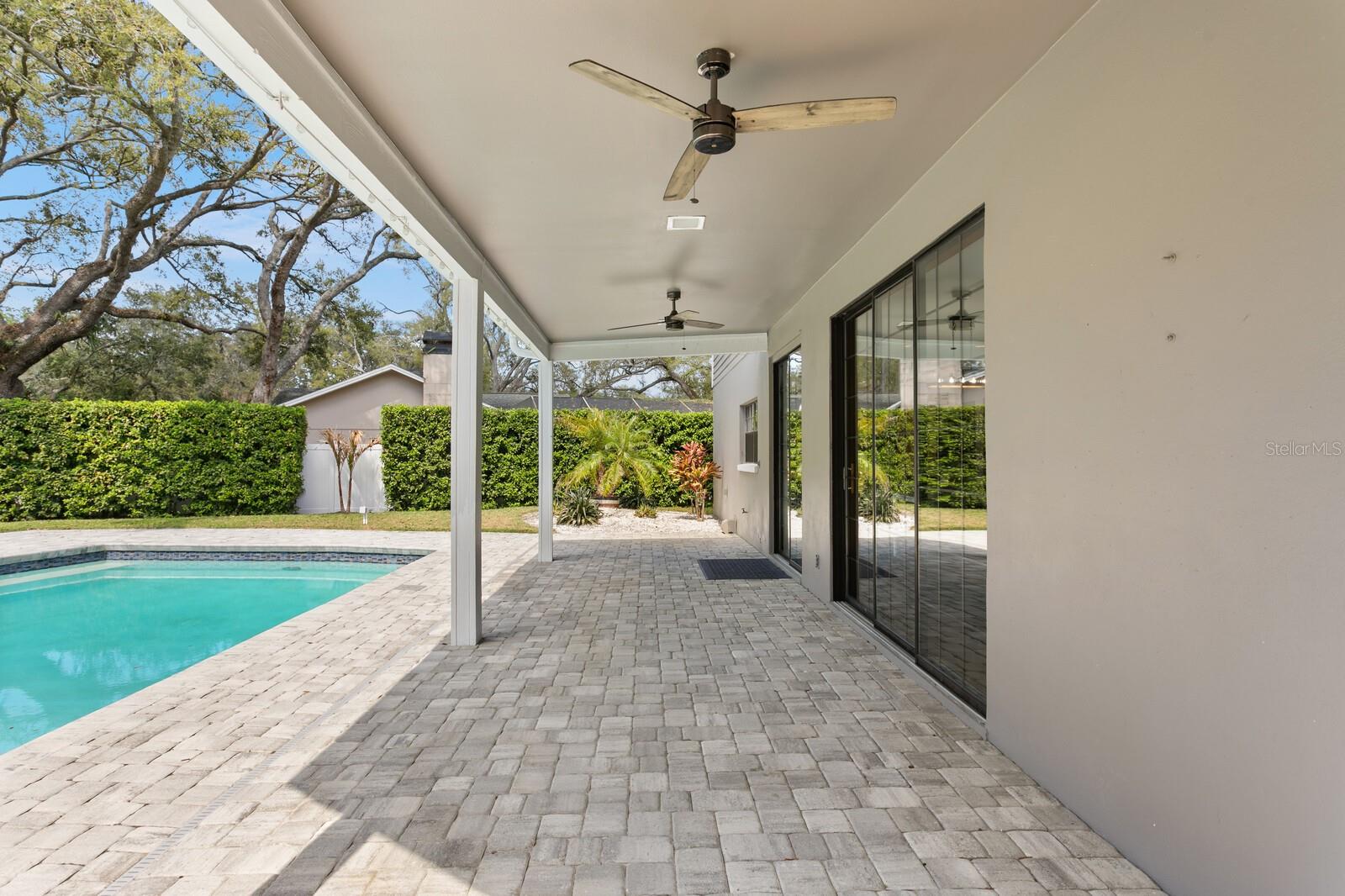 6404 JOSEPHINE ARBOR PL, TEMPLE TERRACE, FL, 33617