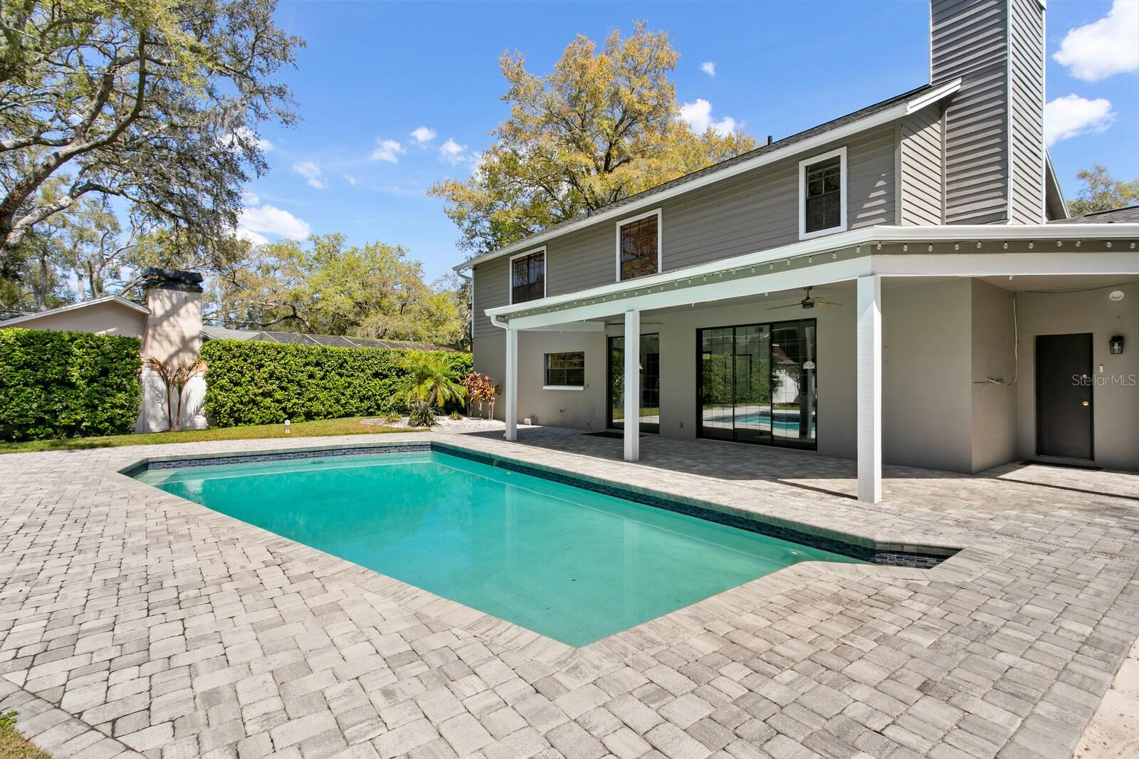 6404 JOSEPHINE ARBOR PL, TEMPLE TERRACE, FL, 33617