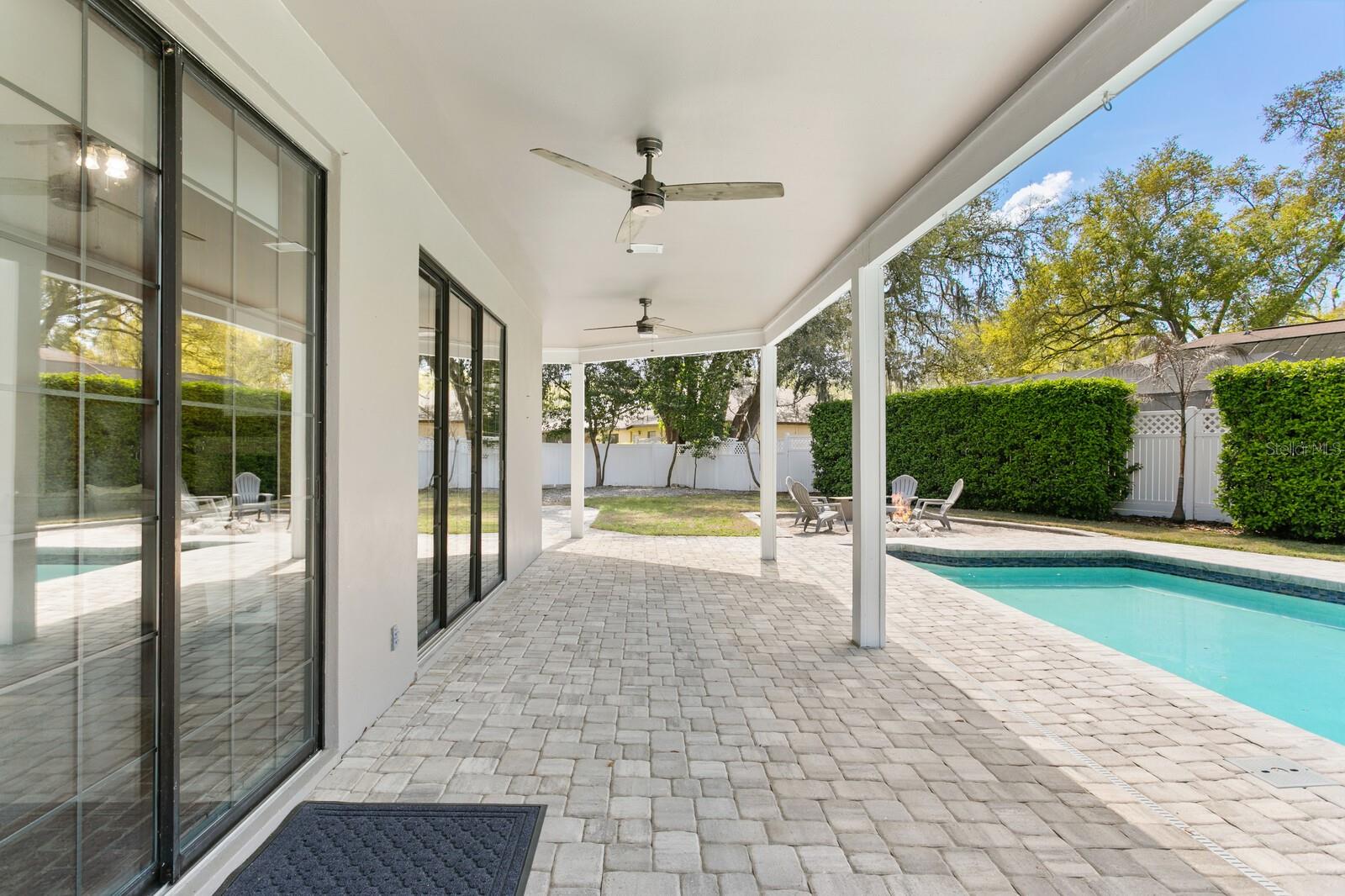 6404 JOSEPHINE ARBOR PL, TEMPLE TERRACE, FL, 33617