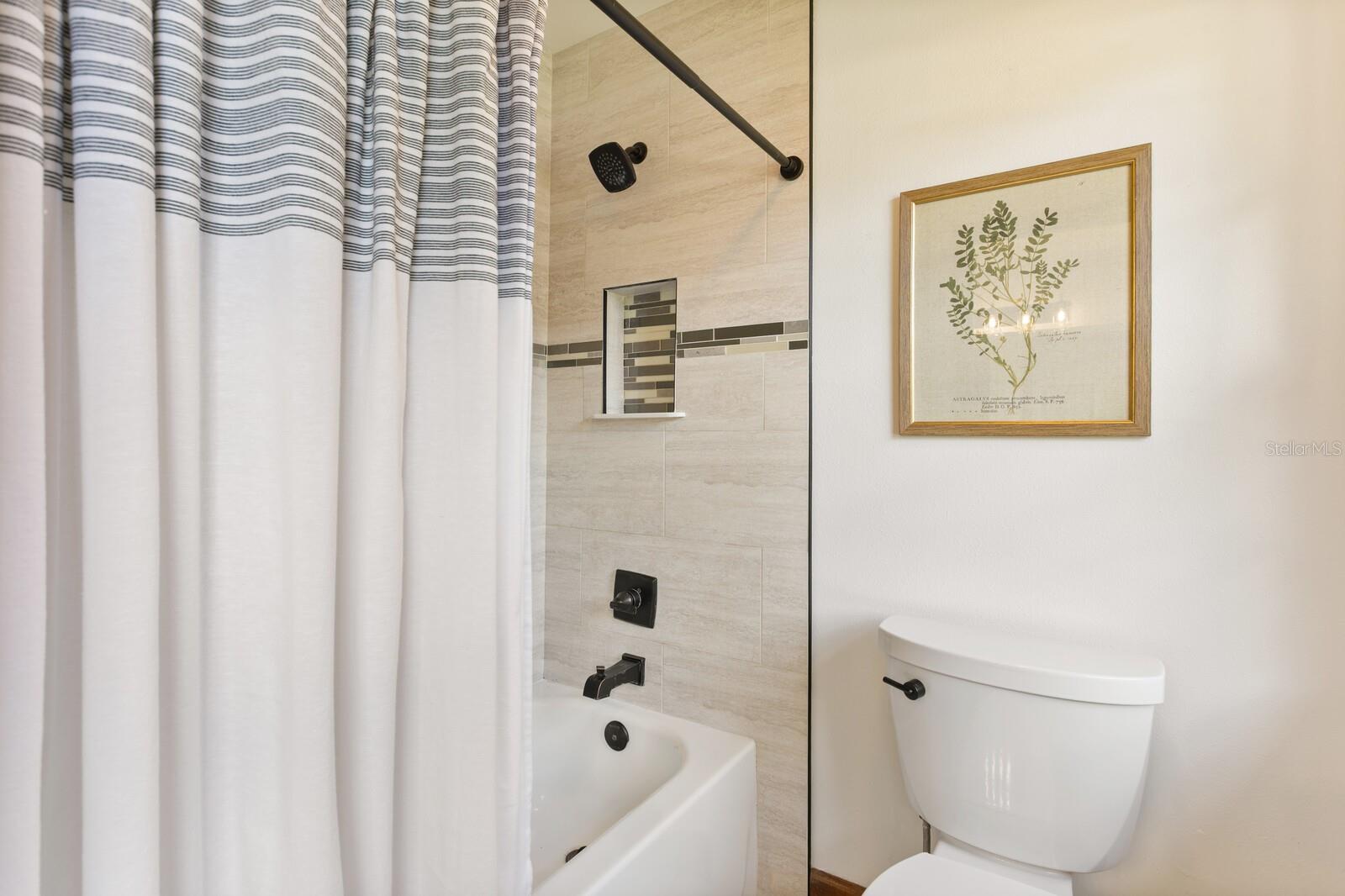 6404 JOSEPHINE ARBOR PL, TEMPLE TERRACE, FL, 33617