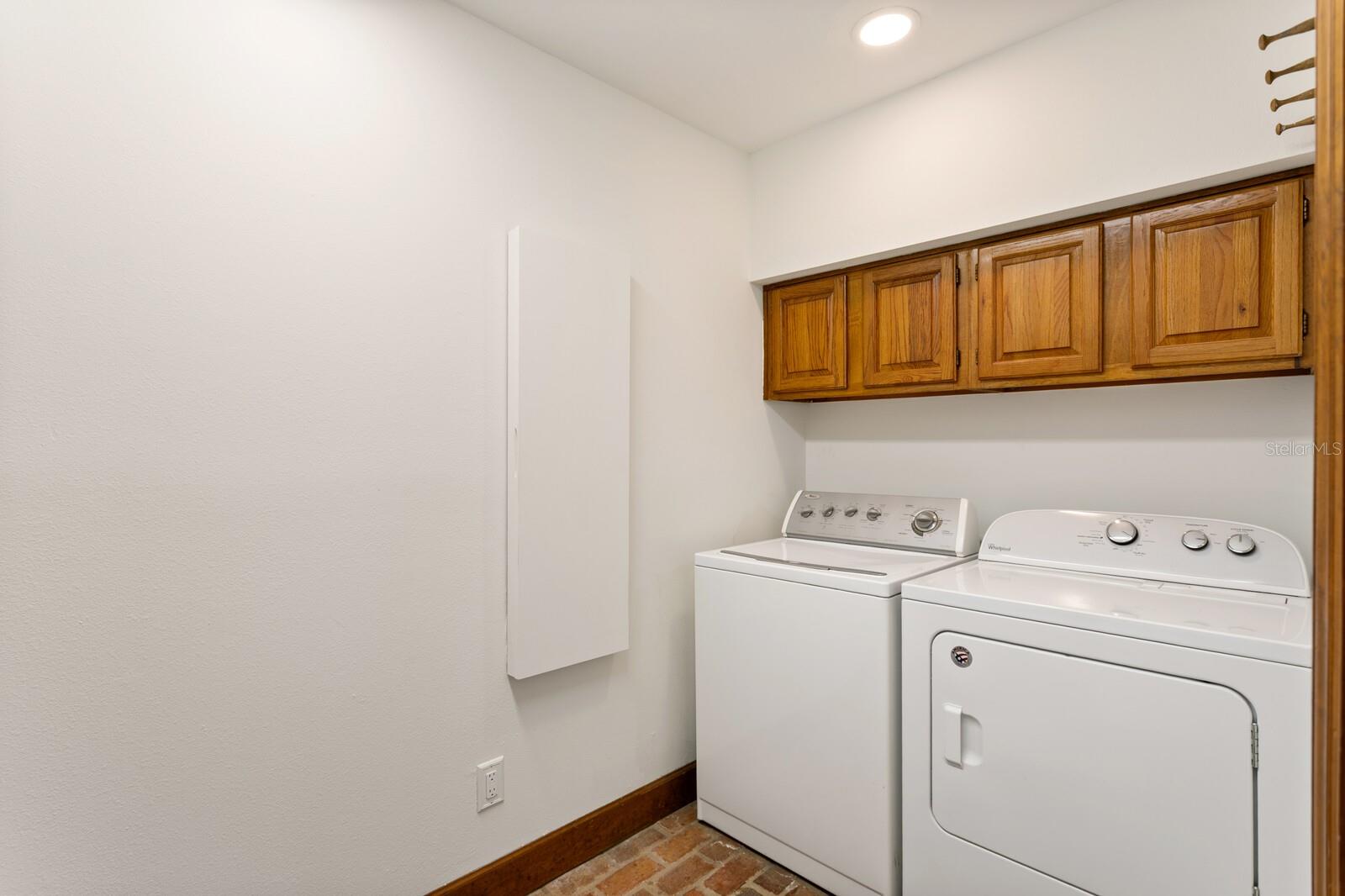 6404 JOSEPHINE ARBOR PL, TEMPLE TERRACE, FL, 33617