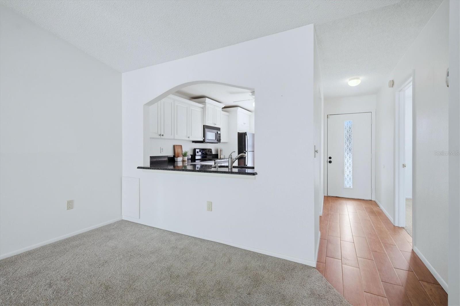 2721 60TH AVENUE DR W #B, BRADENTON, FL, 34207