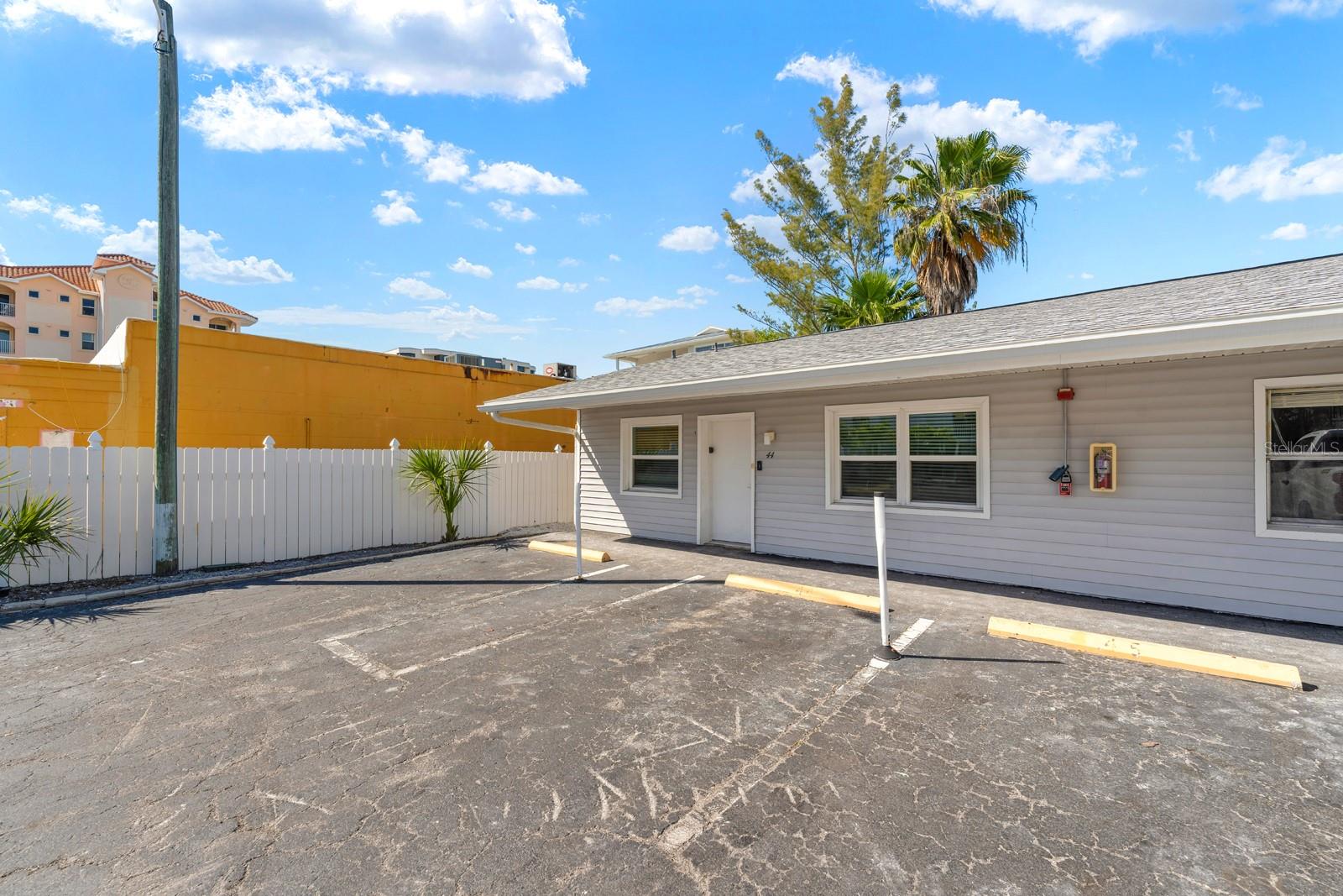 19823 GULF BLVD #44, INDIAN SHORES, FL, 33785