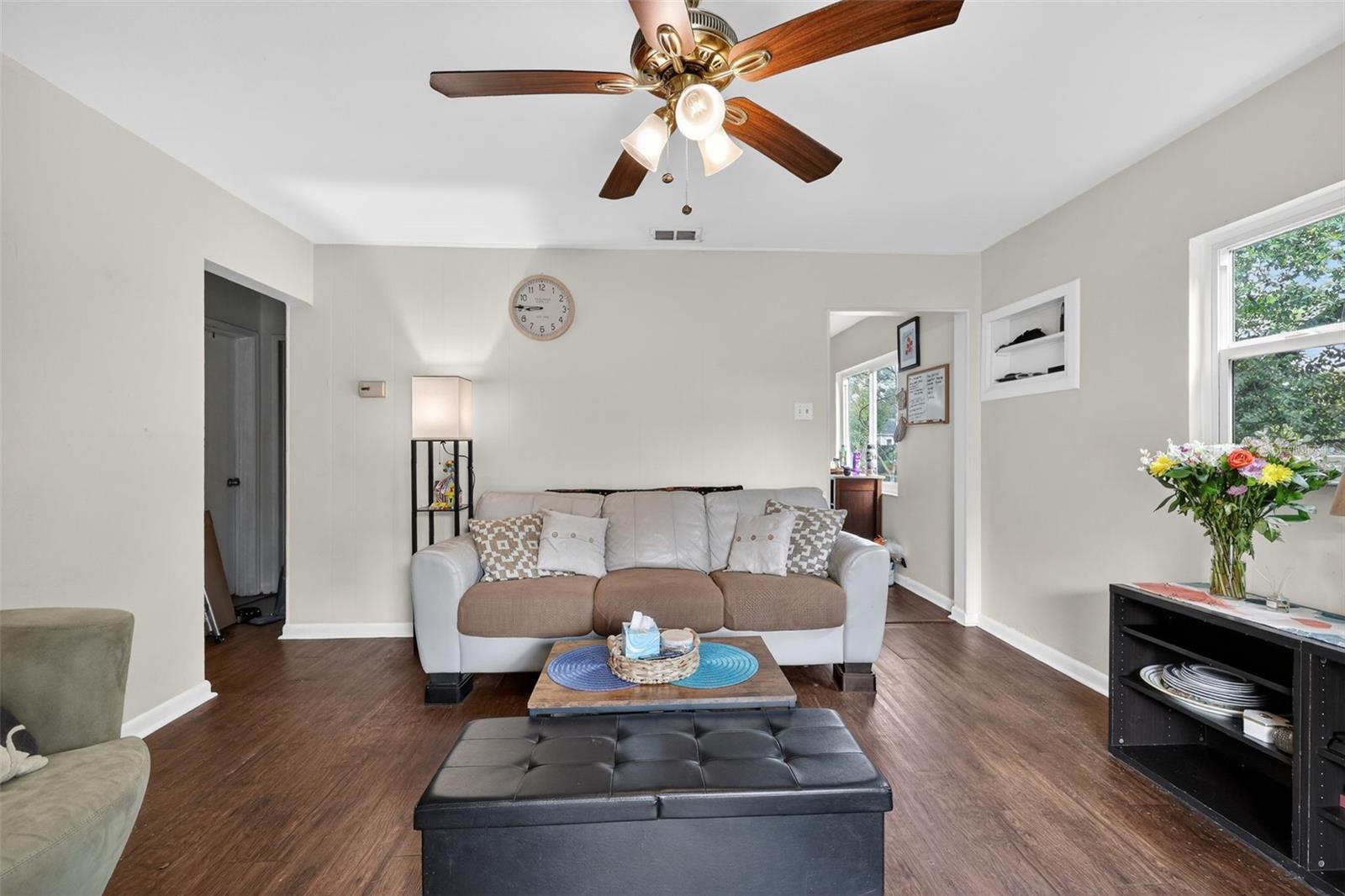 306 E HYDRANGIA ST, TAMPA, FL, 33612