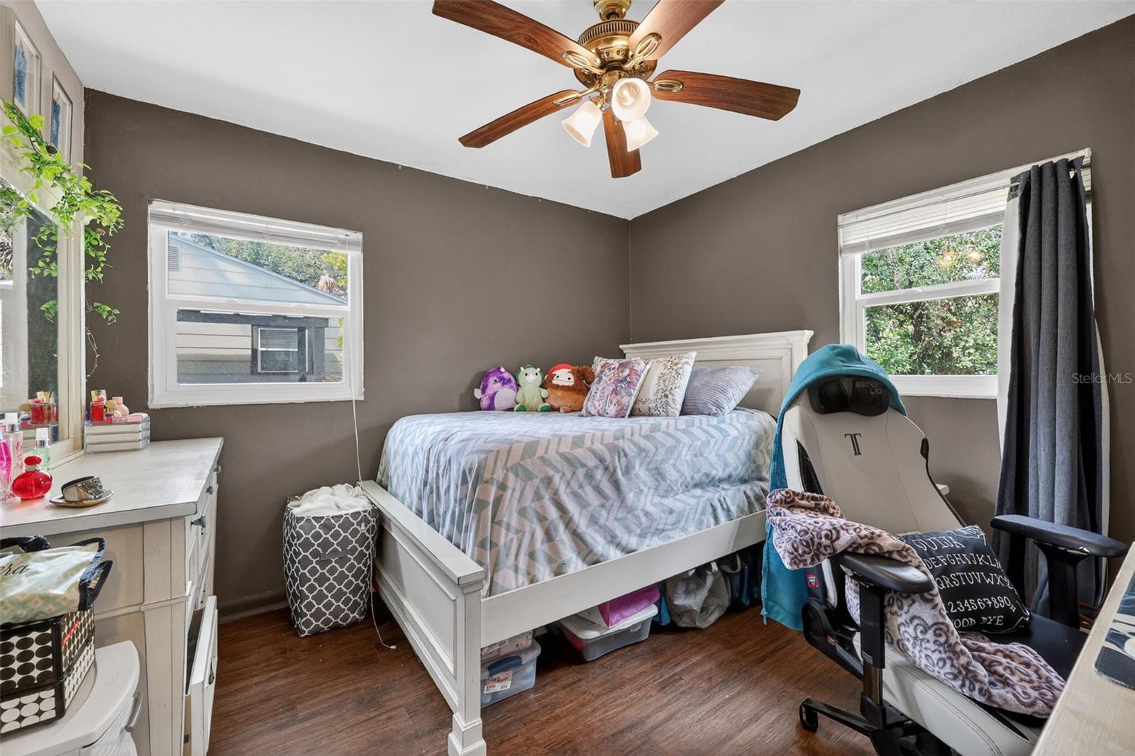 306 E HYDRANGIA ST, TAMPA, FL, 33612