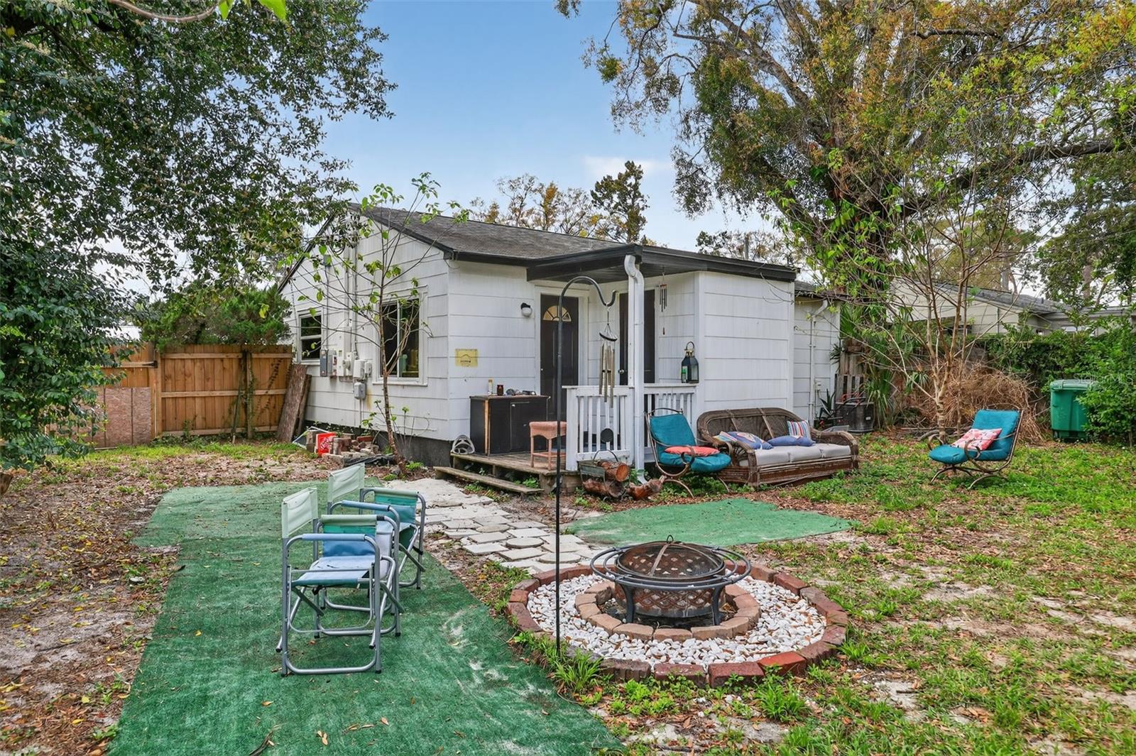 306 E HYDRANGIA ST, TAMPA, FL, 33612