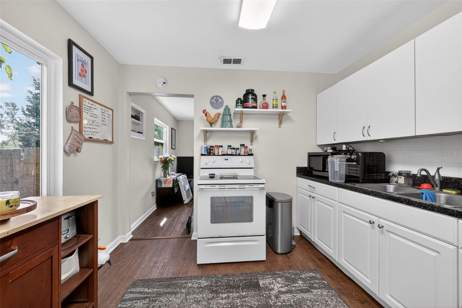 306 E HYDRANGIA ST, TAMPA, FL, 33612