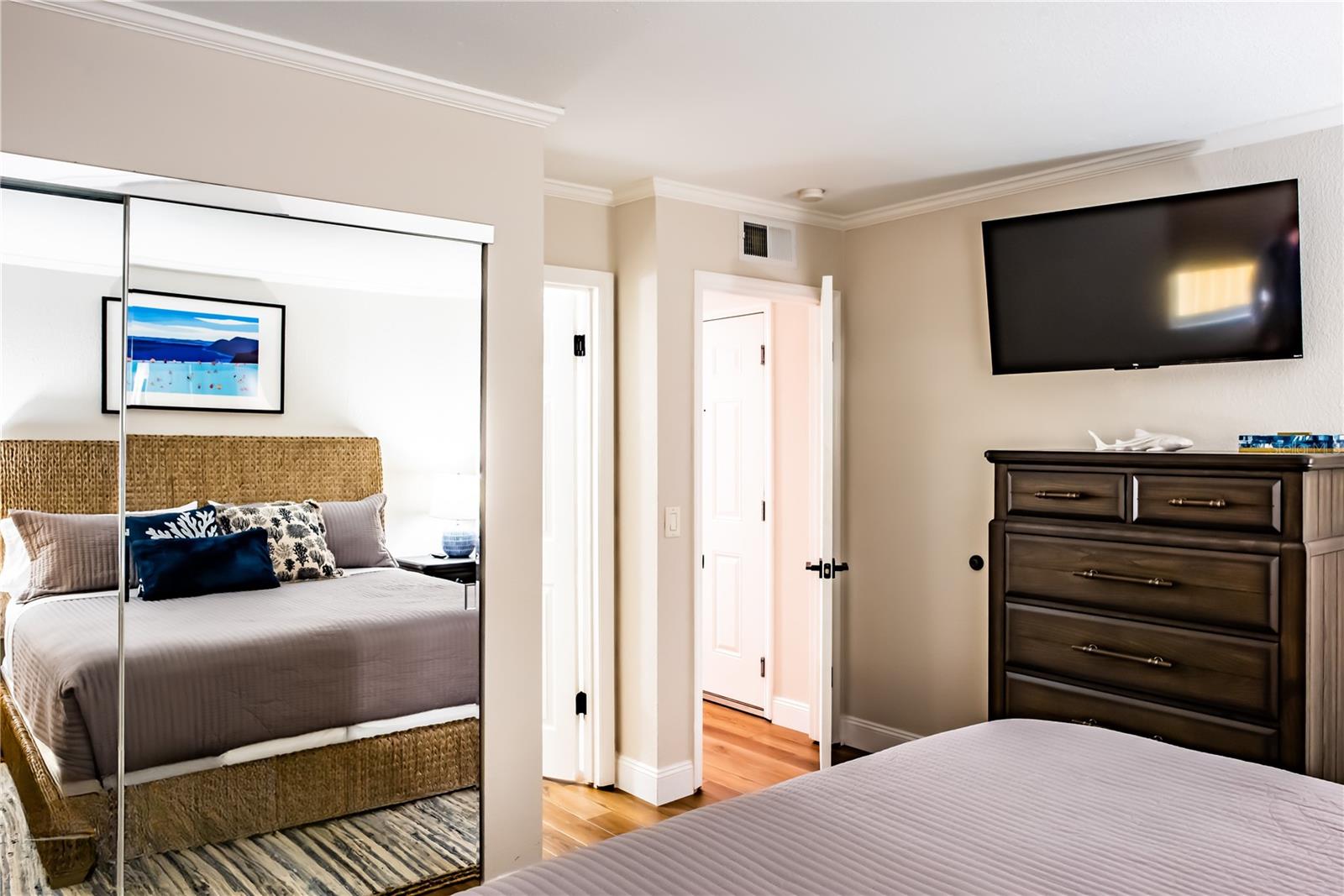 2506 N ROCKY POINT DR #369, TAMPA, FL, 33607