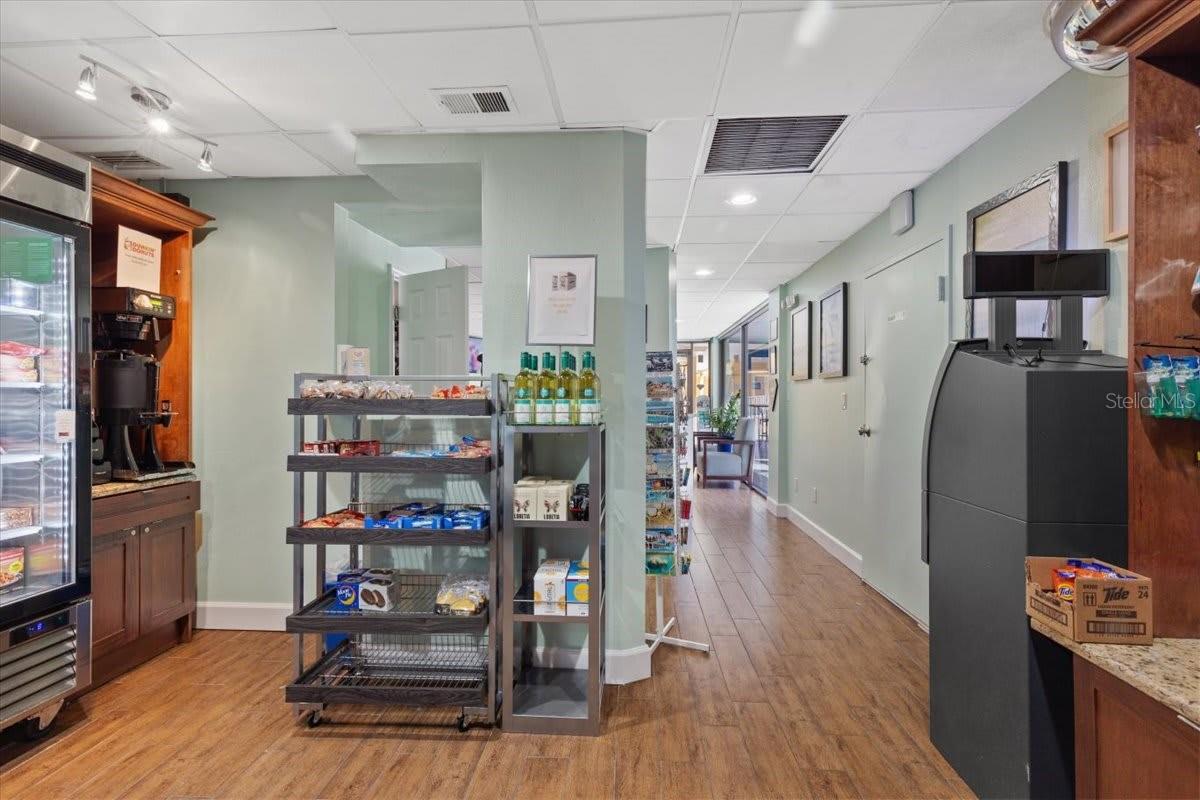 2506 N ROCKY POINT DR #369, TAMPA, FL, 33607