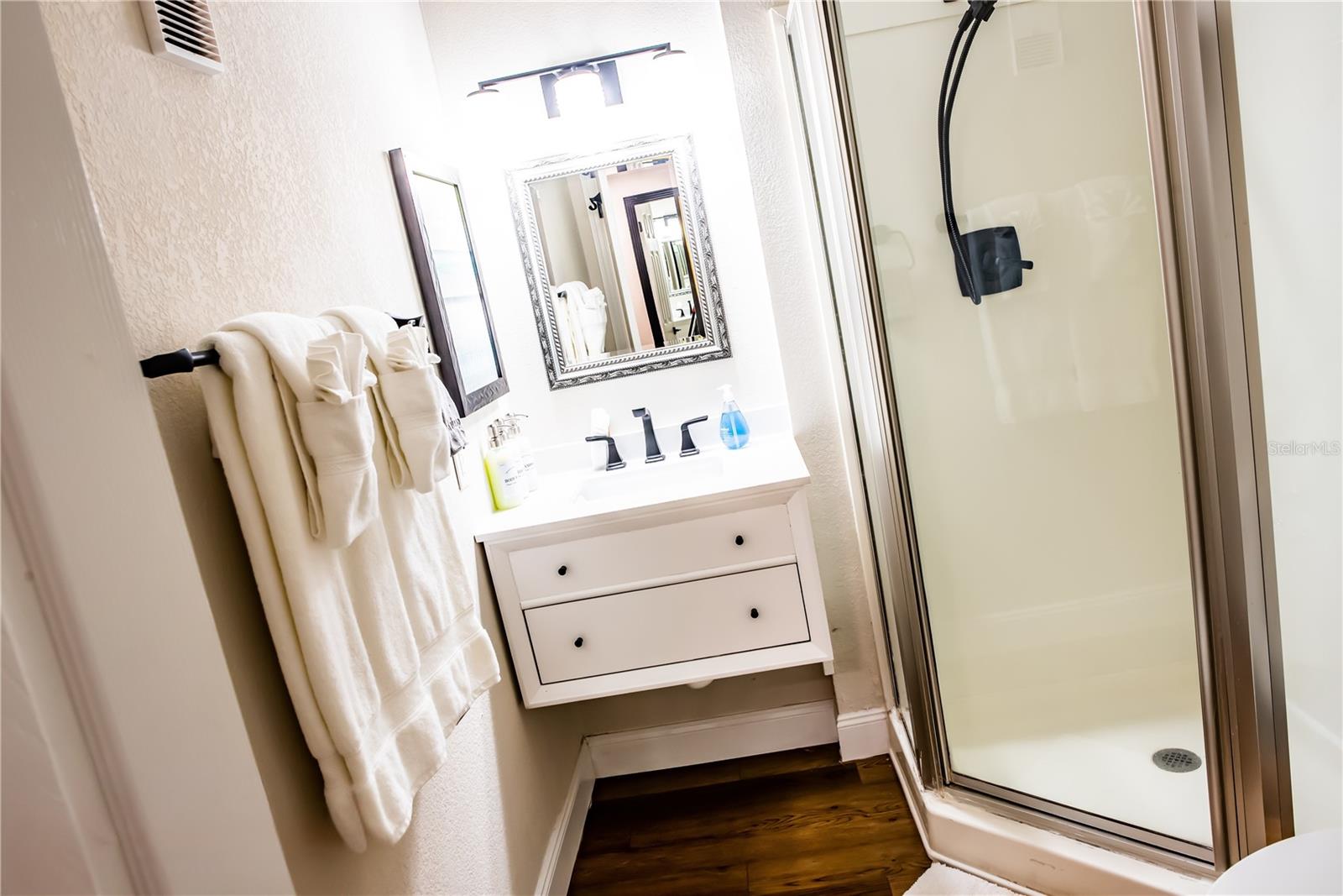 2506 N ROCKY POINT DR #369, TAMPA, FL, 33607