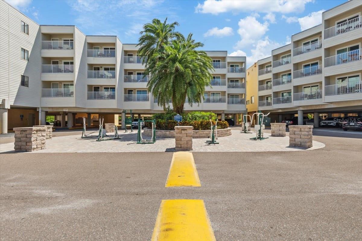 2506 N ROCKY POINT DR #369, TAMPA, FL, 33607