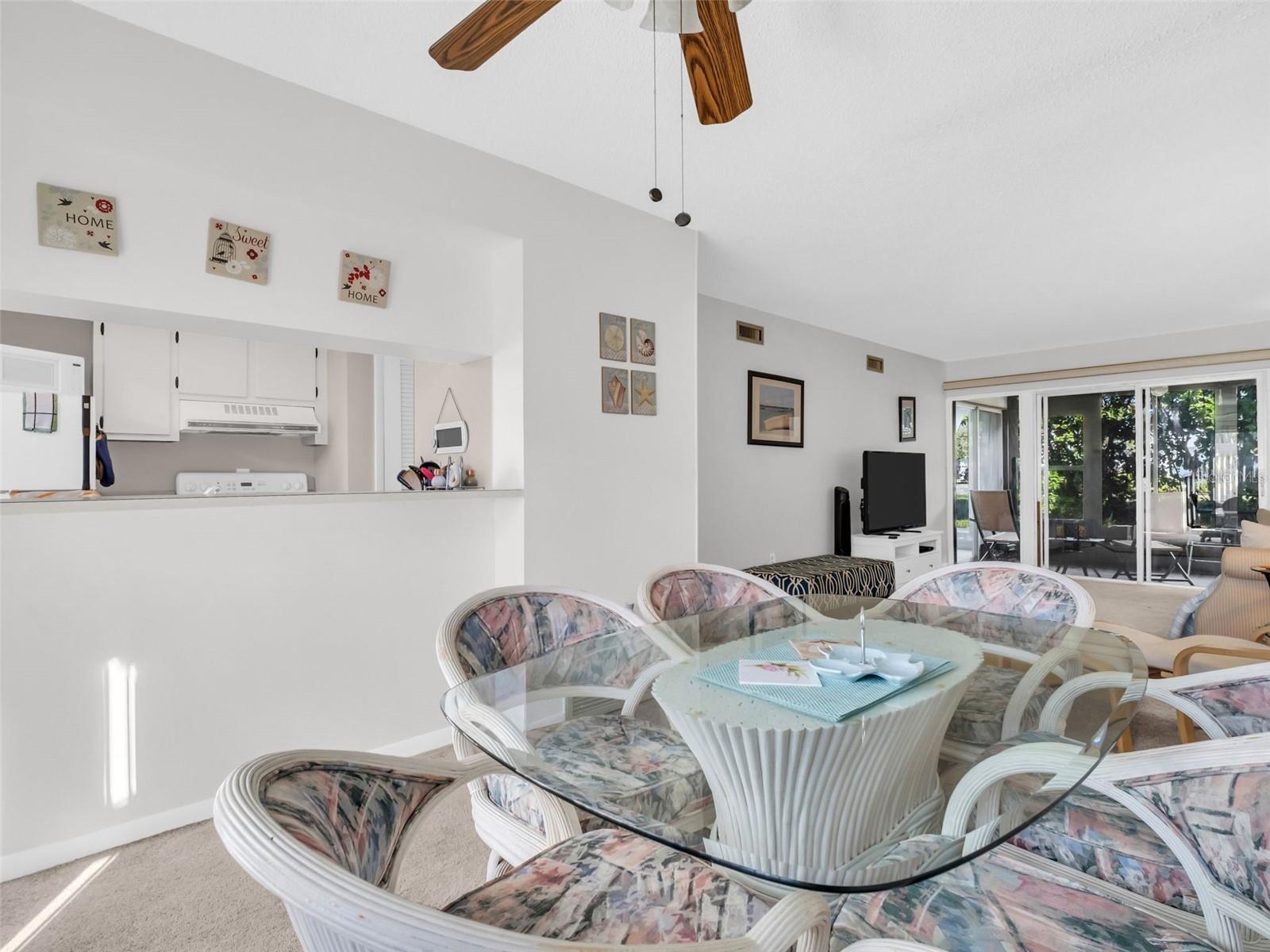 617 WINDRUSH BAY DR #617, TARPON SPRINGS, FL, 34689