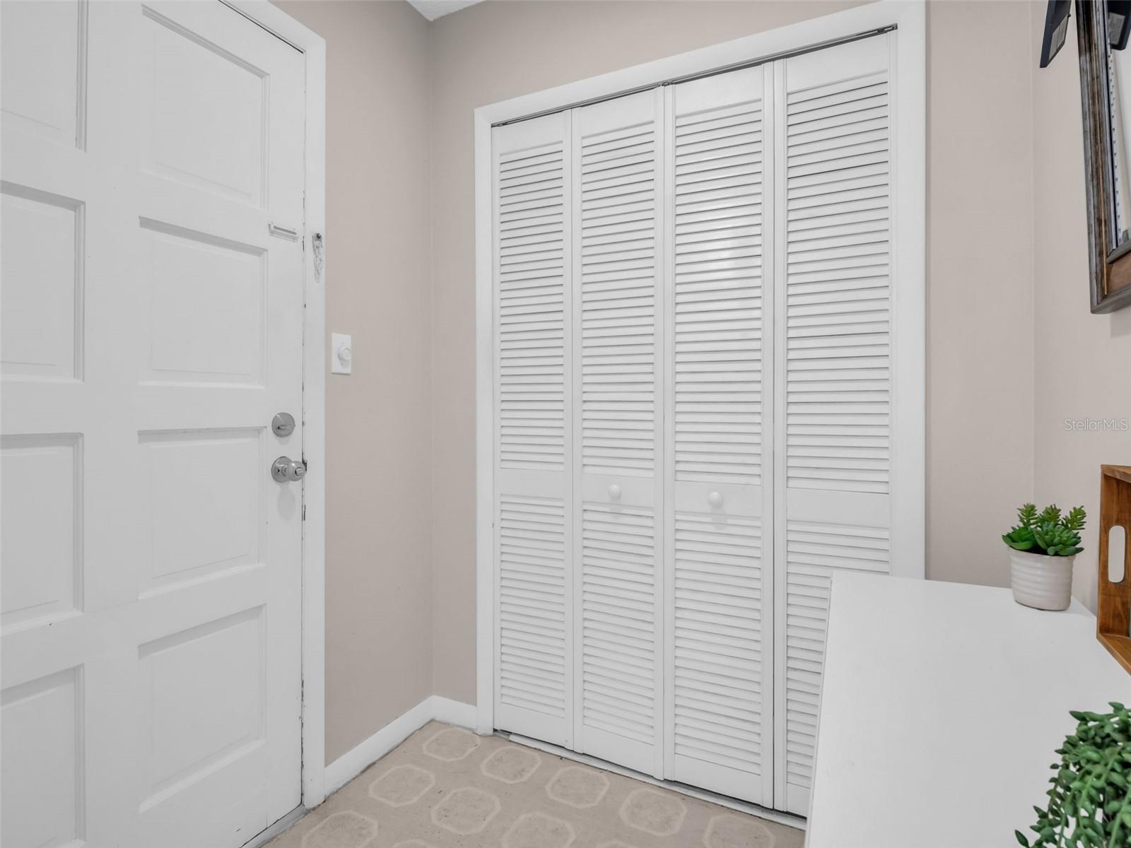 617 WINDRUSH BAY DR #617, TARPON SPRINGS, FL, 34689