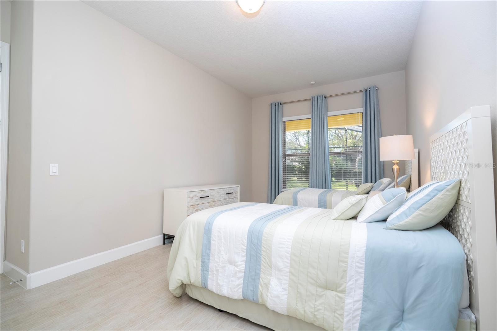 9442 ROYAL ESTATES BLVD, ORLANDO, FL, 32836