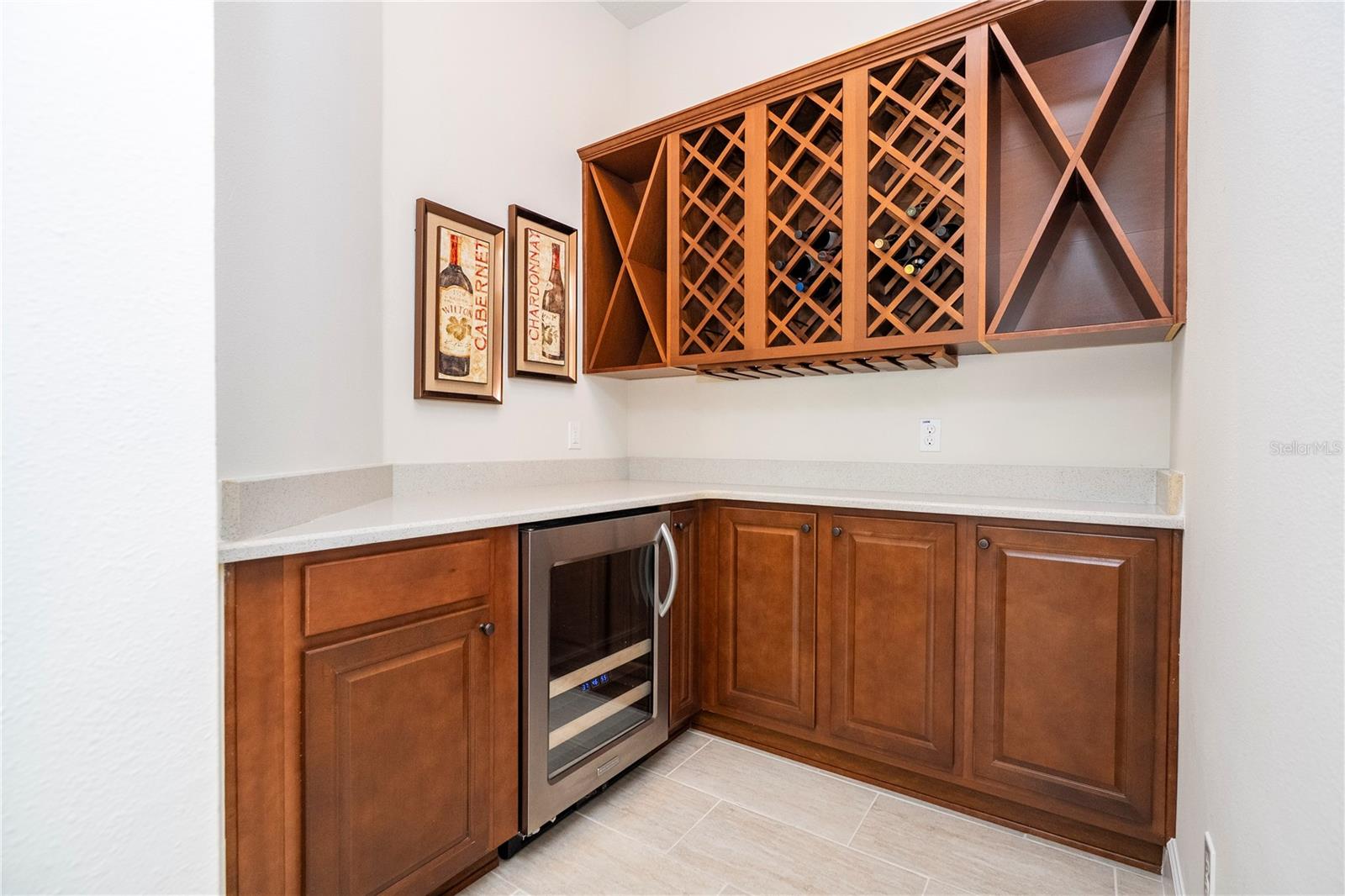 9442 ROYAL ESTATES BLVD, ORLANDO, FL, 32836