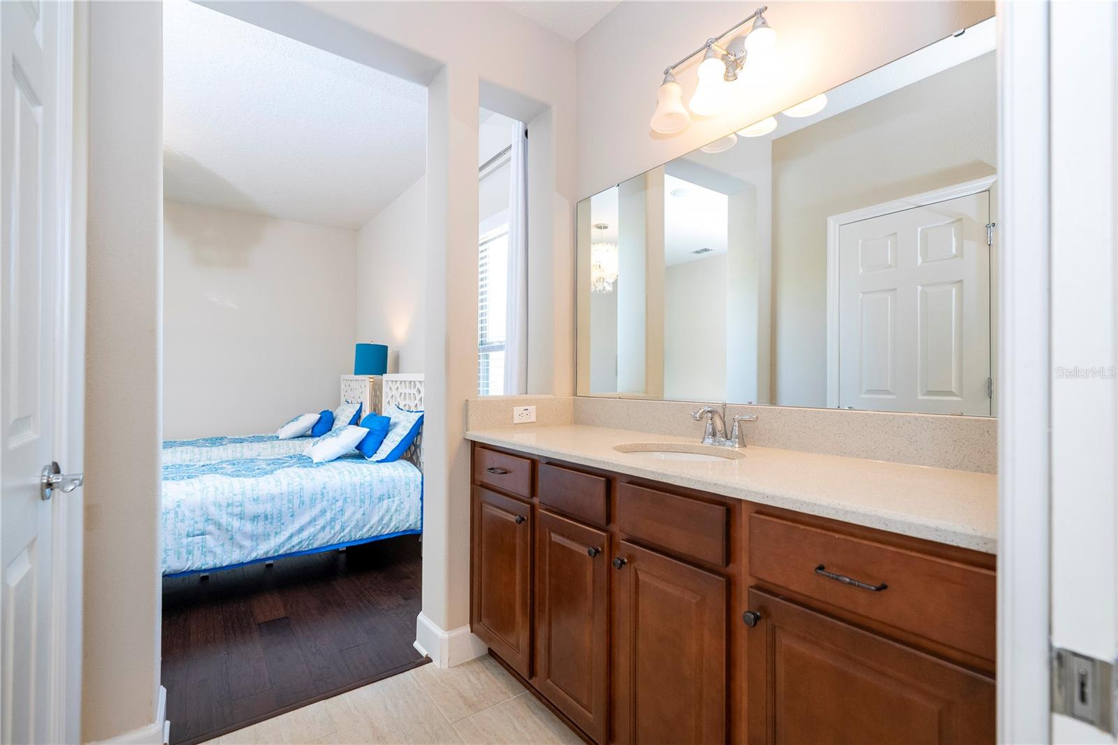 9442 ROYAL ESTATES BLVD, ORLANDO, FL, 32836