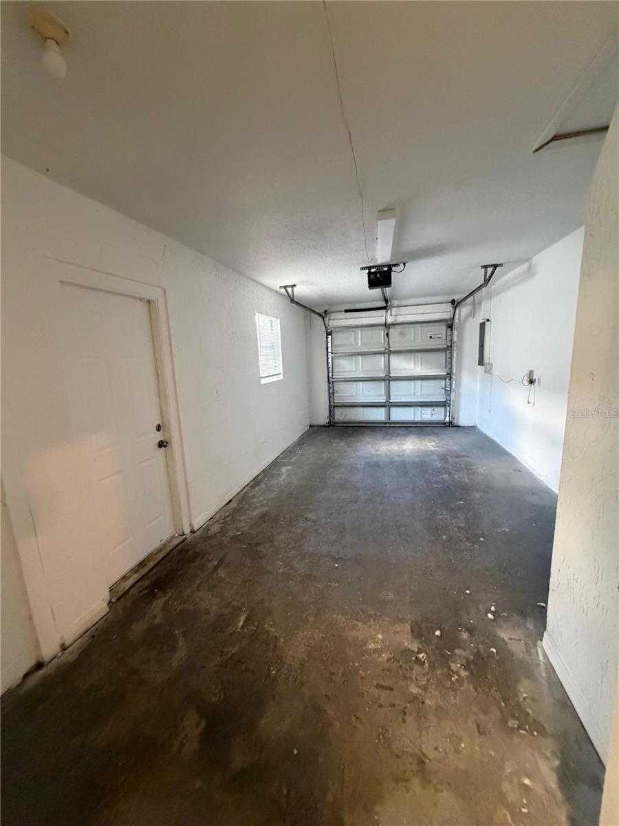 2211 E 17TH AVE, TAMPA, FL, 33605