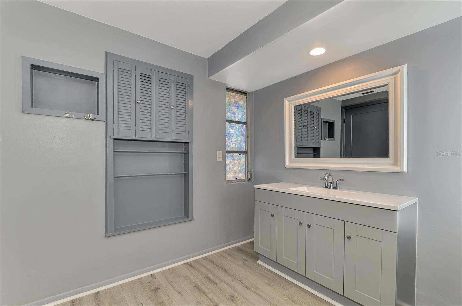 6742 BOWLINE DR, SARASOTA, FL, 34231