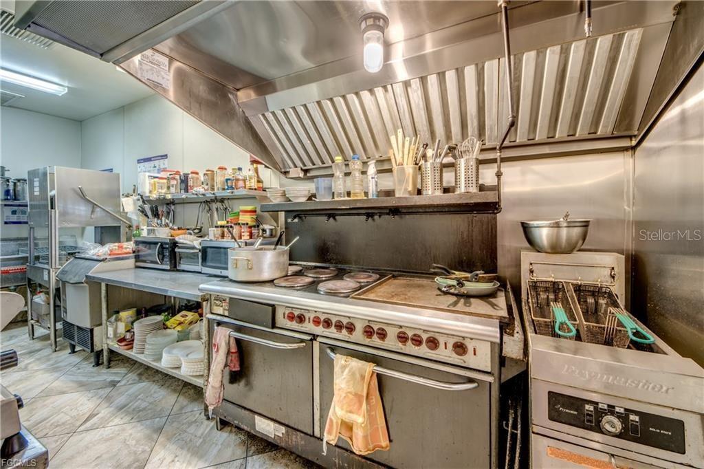 2414 TAMIAMI TRL #C, PORT CHARLOTTE, FL, 33952