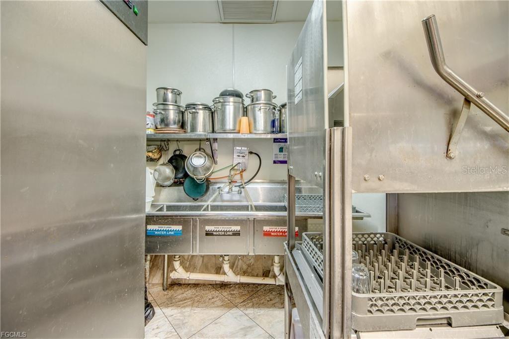 2414 TAMIAMI TRL #C, PORT CHARLOTTE, FL, 33952