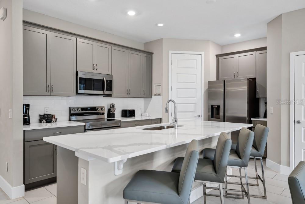 7846 SPECTRUM DR, REUNION, FL, 34747